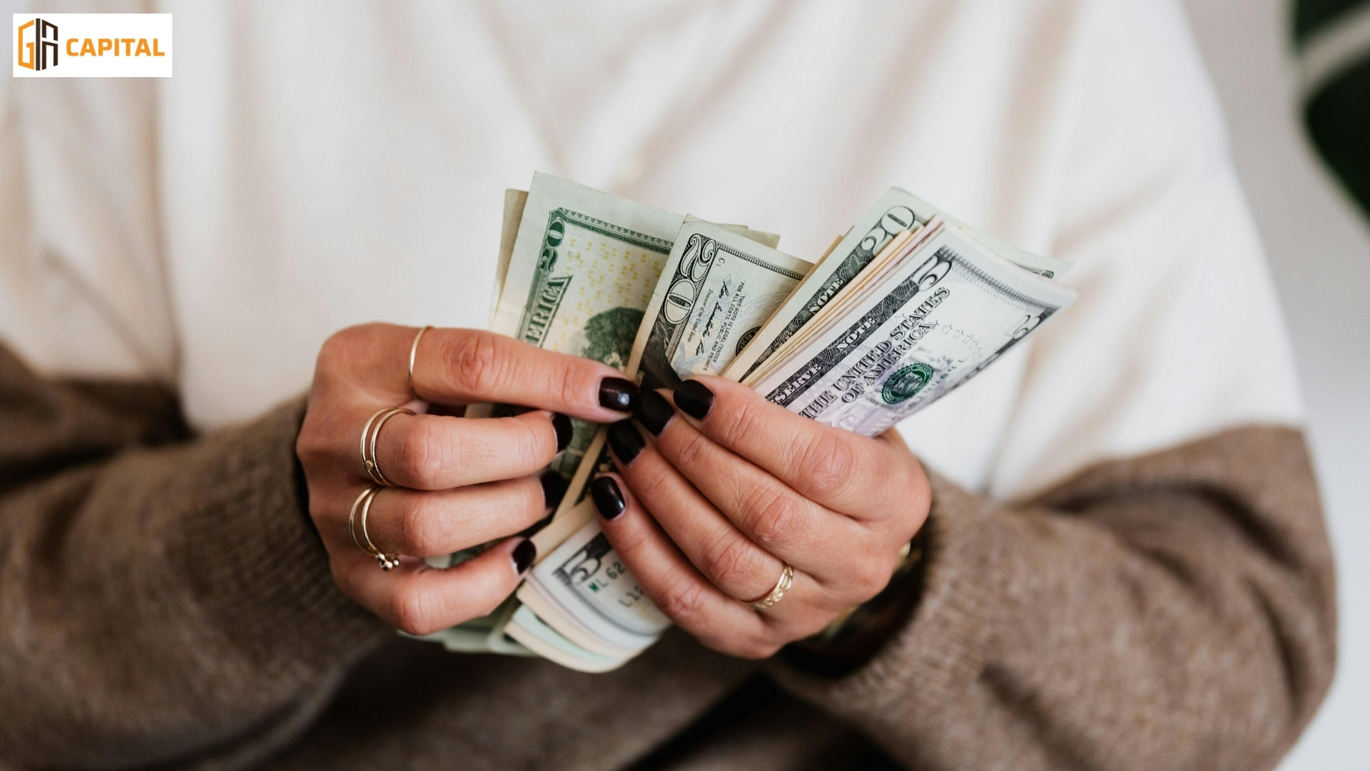 Lệ phí nộp hồ sơ xin visa Mỹ là bao nhiêu?